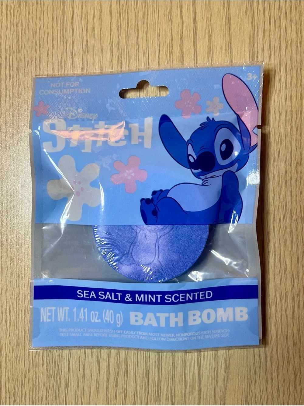 Disney Stitch Bath Duo - Sea Salt & Mint Bath Bomb, Tropical Mix Bath Confetti
